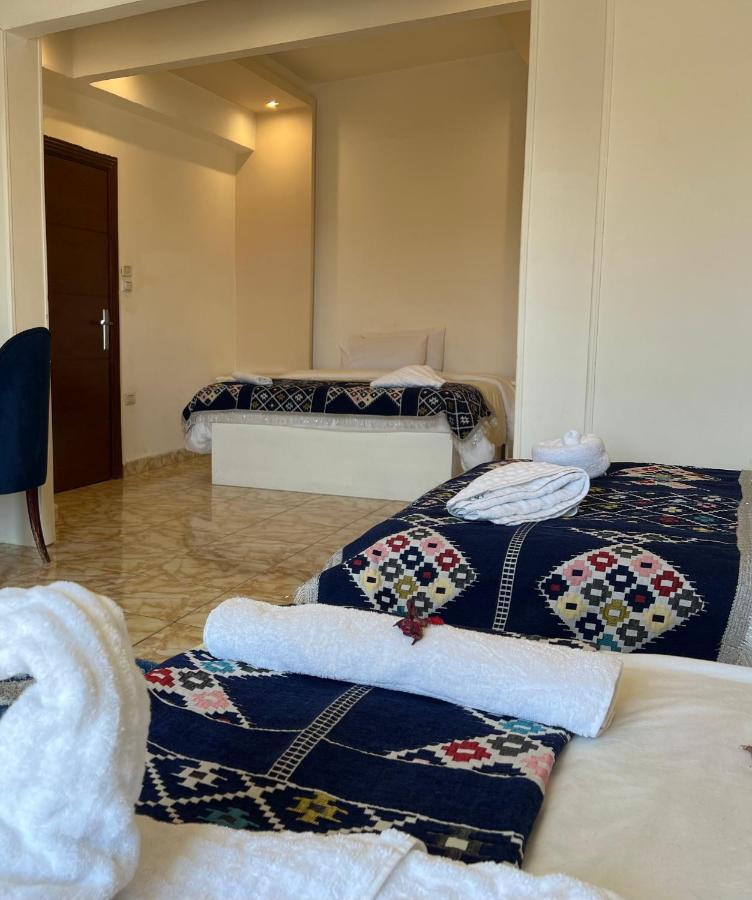 Pyramids Top Success Result Kafrat al Jabal Luaran gambar
