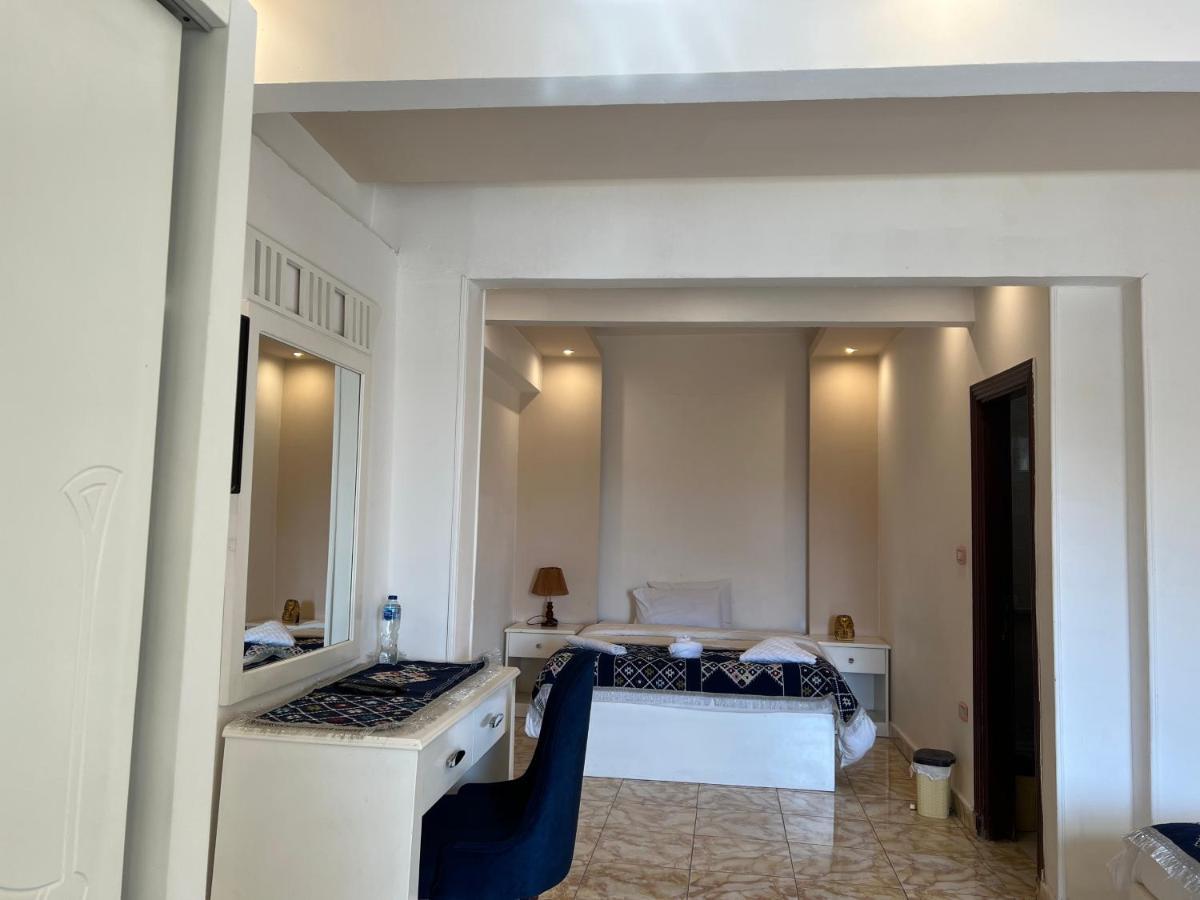 Pyramids Top Success Result Kafrat al Jabal Luaran gambar